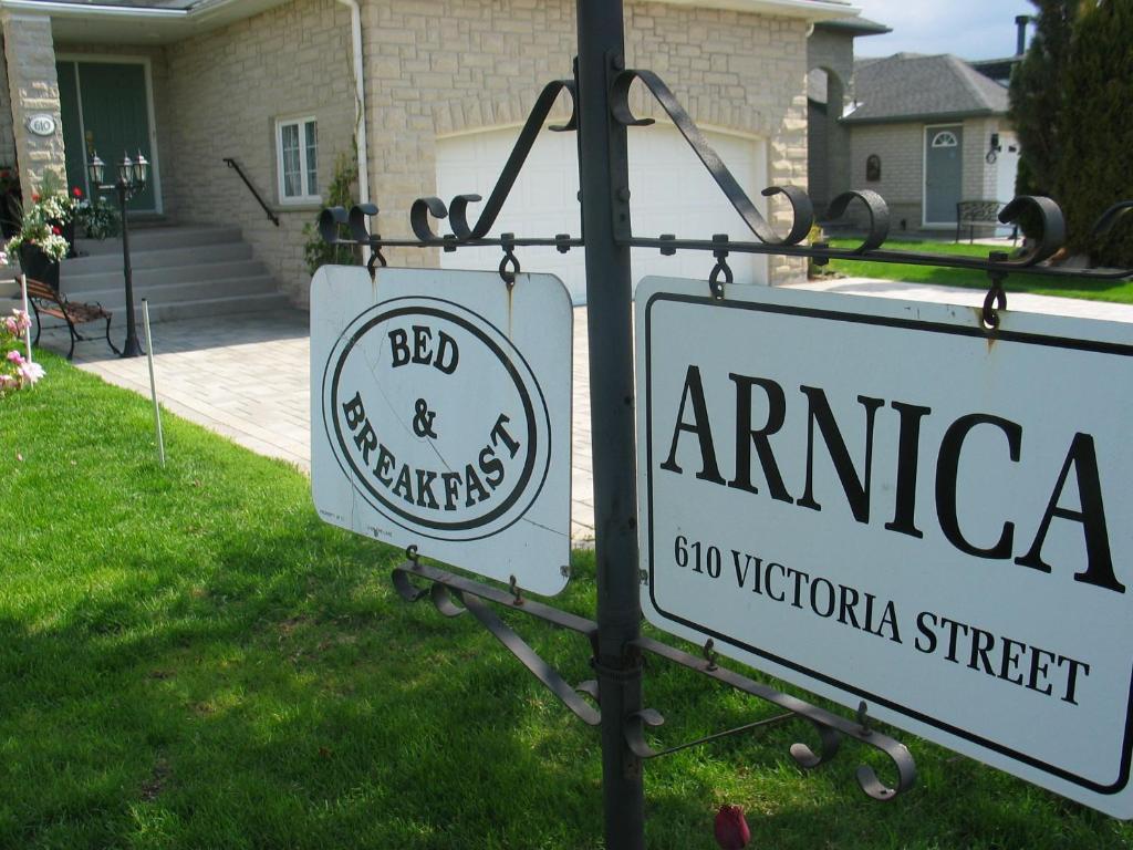 Bed and Breakfast Arnica Bed & Breakfast Niagara-on-the-Lake Zewnętrze zdjęcie